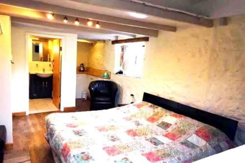 Wheelwrights Bed & Breakfast แอ็บบอตสเบอรี ภายนอก รูปภาพ